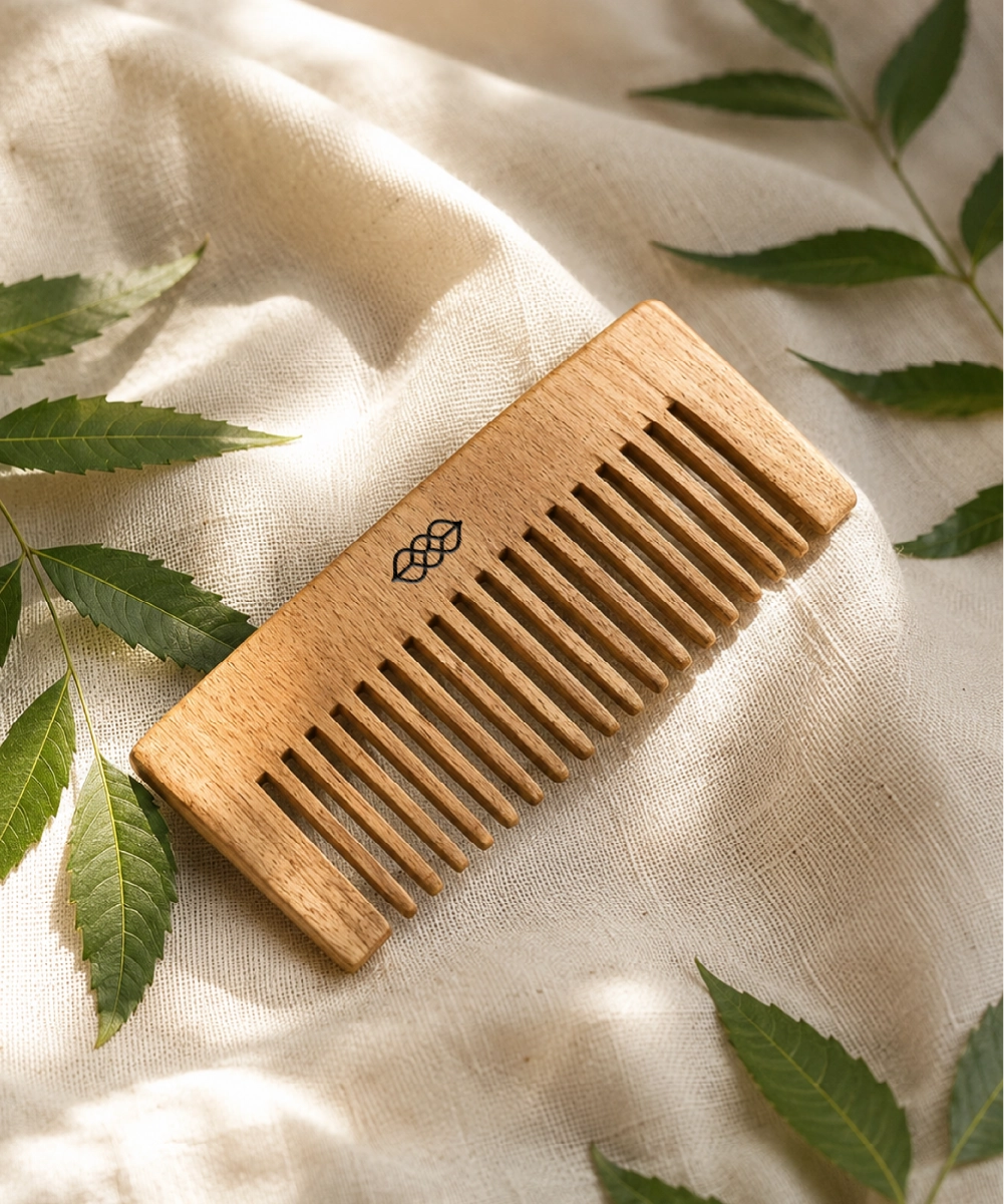 Kiuora Neem Wood Comb